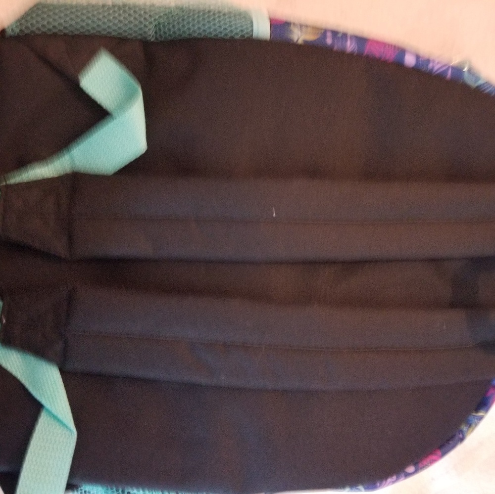 Feather style back pack - Picture 6 of 6